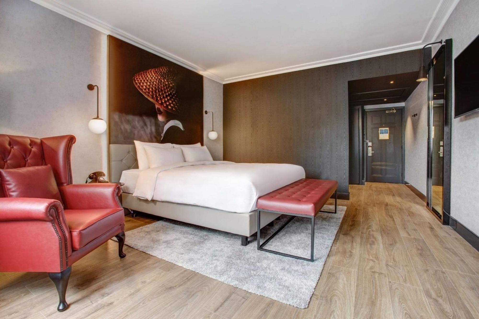 Radisson Red London Heathrow Otel Harmondsworth Dış mekan fotoğraf